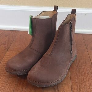 El Naturalist Ankle Boots